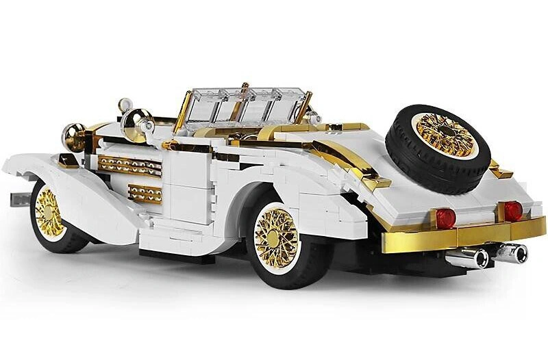 Конструктор Mould King Models 10003. Ретро автомобиль Mercedes-Benz K500, 868 деталей. Фото 4