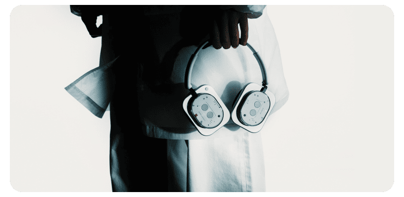 Nothing-Headphone-1-04