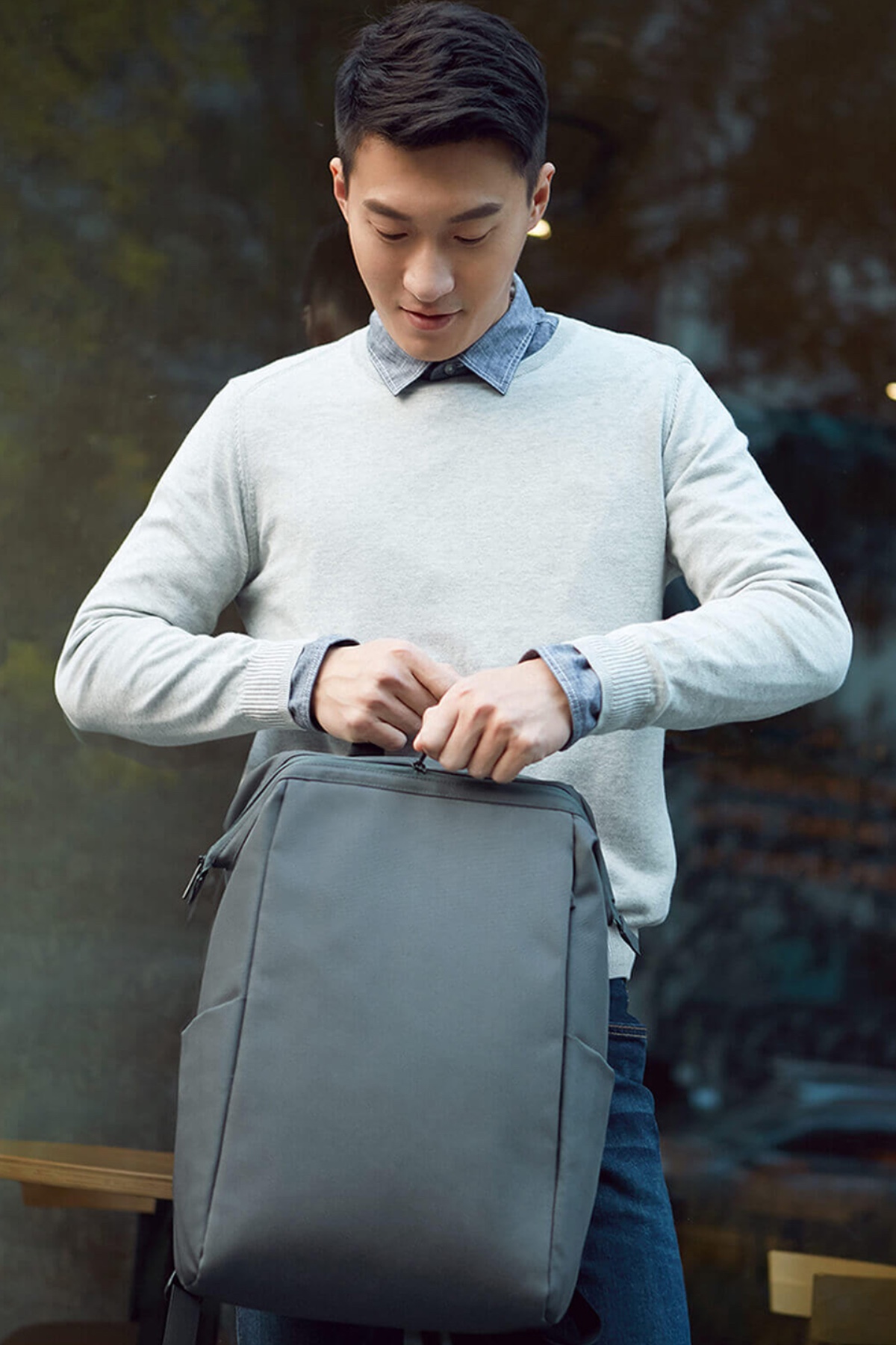XiaoMi-90-Points-Multitasker-Commuting-Backpack-2084-04