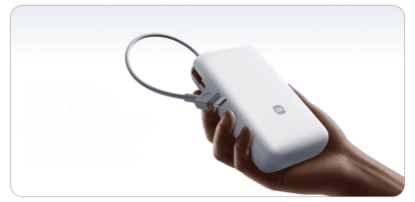 XiaoMi-Power-Bank-with-Built-in-Cable-PB2020MI-03